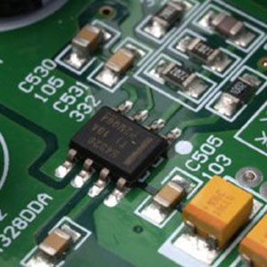 深圳三星貼片電容代理商：電腦主板上貼片電容大小怎么看？